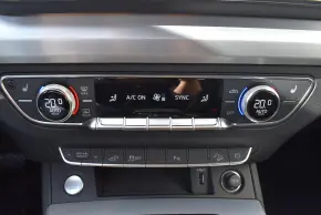 Q5 S line 55 TFSI e quattro thumbnail