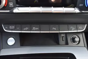 Q5 S line 55 TFSI e quattro thumbnail