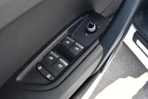 Q5 S line 55 TFSI e quattro thumbnail