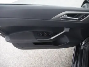 Noul Polo Comfortline 1.0 TSI DSG, 4 usi thumbnail