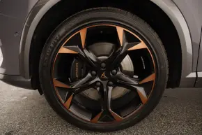 CUPRA Formentor VZ 2.0 TSI 4DRIVE thumbnail
