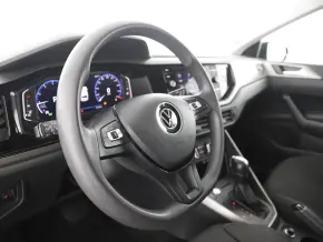 Noul Polo Comfortline 1.0 TSI DSG, 4 usi thumbnail