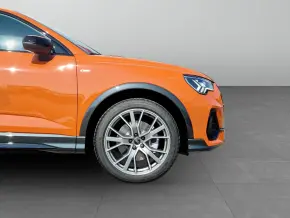 Q3 Sportback S Line 40 TFSI quattro thumbnail