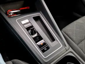 VW Golf Variant Life 2.0 TDI DSG thumbnail