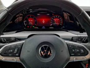 VW Golf Variant Life 2.0 TDI DSG thumbnail