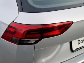 VW Golf Variant Life 2.0 TDI DSG thumbnail