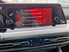 VW Golf Variant Life 2.0 TDI DSG thumbnail
