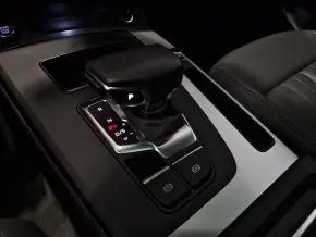 Q5 Advanced 50 TFSI e quattro thumbnail