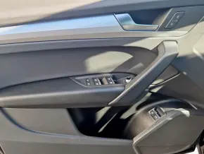 Q5 Advanced 50 TFSI e quattro thumbnail