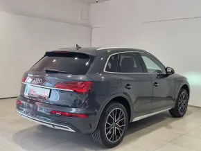 Q5 Advanced 50 TFSI e quattro thumbnail