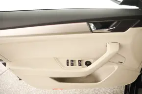 Superb Laurin & Klement TDI 4x4 DSG thumbnail