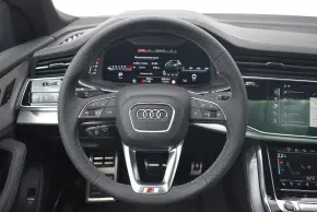 Audi Q8 PI 55 TFSI quattro thumbnail