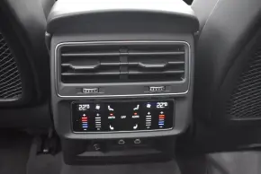 Audi Q8 PI 55 TFSI quattro thumbnail