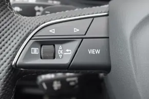 Audi Q8 PI 55 TFSI quattro thumbnail
