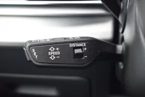 Audi Q8 PI 55 TFSI quattro thumbnail