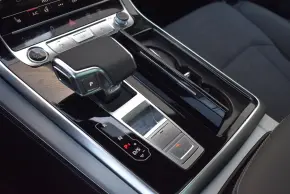 Audi Q8 PI 50 TDI quattro thumbnail