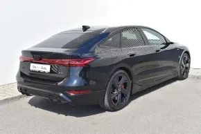 Audi A6 Sportback quattro e-tron thumbnail