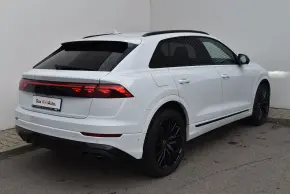 Audi Q8 PI 55 TFSI quattro thumbnail