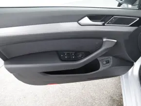 Passat Variant Business TDI DSG thumbnail