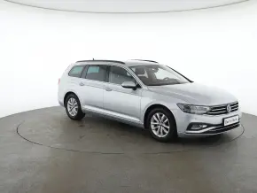 Passat Variant Business TDI DSG thumbnail