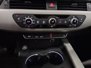 Audi A4 35 TFSI thumbnail