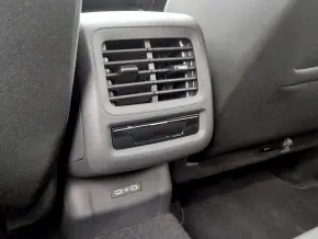 VW Noul T-Roc Life 1.5 eTSI DSG TD thumbnail