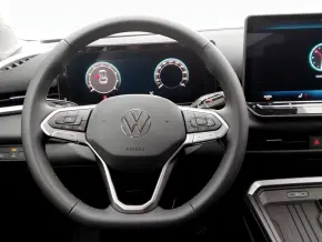 VW Noul T-Roc Life 1.5 eTSI DSG TD thumbnail