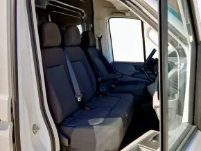 VW Crafter 3.5 Furgon L3H3 FWD 103kW thumbnail