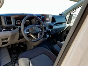 VW Crafter 3.5 Furgon L3H3 FWD 103kW thumbnail