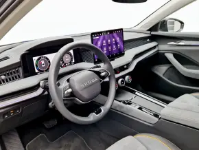 Superb Selection PHEV thumbnail