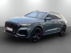 RSQ8 TFSI quattro thumbnail