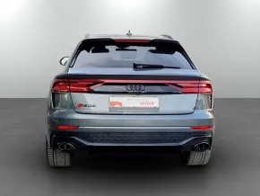 RSQ8 TFSI quattro thumbnail