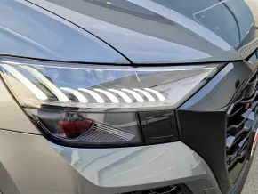 RSQ8 TFSI quattro thumbnail