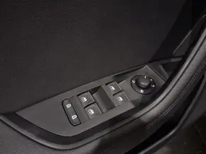Škoda SUPERB L&K 2.0 TSI 4x4 DSG thumbnail