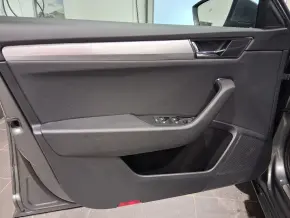 Superb Combi Ambition TDI DSG thumbnail