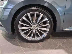 Škoda SUPERB L&K 2.0 TSI 4x4 DSG thumbnail