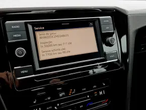 VW Noul Passat Comfortline 2.0 TDI DSG thumbnail