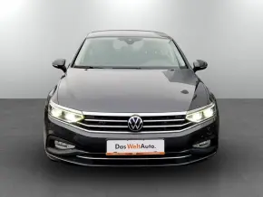 VW Noul Passat Comfortline 2.0 TDI DSG thumbnail