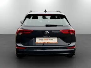 VW Golf Variant Life 2.0 TDI DSG thumbnail