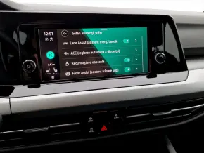 VW Golf Variant Life 2.0 TDI DSG thumbnail