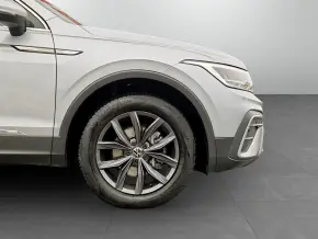 Noul Tiguan Allspace Life 2,0 TDI 4M DSG thumbnail