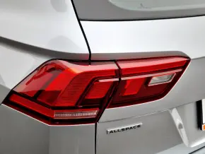 Noul Tiguan Allspace Life 2,0 TDI 4M DSG thumbnail