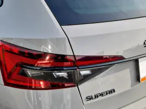 SUPERB COMBI SPORTLINE 2.0 TSI DSG thumbnail