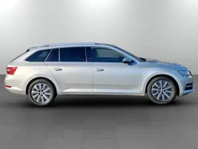 SUPERB COMBI AMBITION 2.0 TDI DSG thumbnail