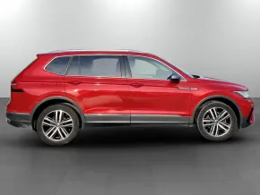 NoulTiguan Allsp.Eleg.2,0 TDI 4M DSG TD thumbnail