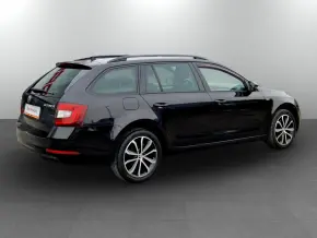 OCTAVIA Combi Ambition Limited TDI DSG thumbnail