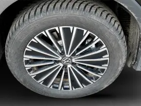 VW Noul Tiguan Life Hybrid 1,5 TSI DSG TD thumbnail