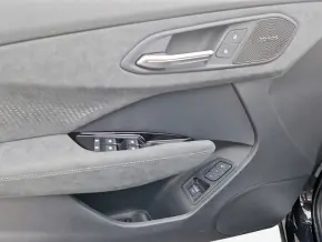 Q3 40 TFSI quattro thumbnail