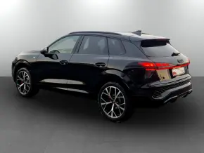 Q3 40 TFSI quattro thumbnail