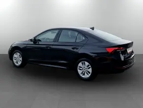 Škoda OCTAVIA AMBITION 2.0 TDI DSG thumbnail